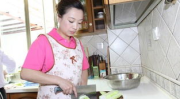 接送小孩钟点工,钟点工服务崛起，解决双职工家庭接送难题”